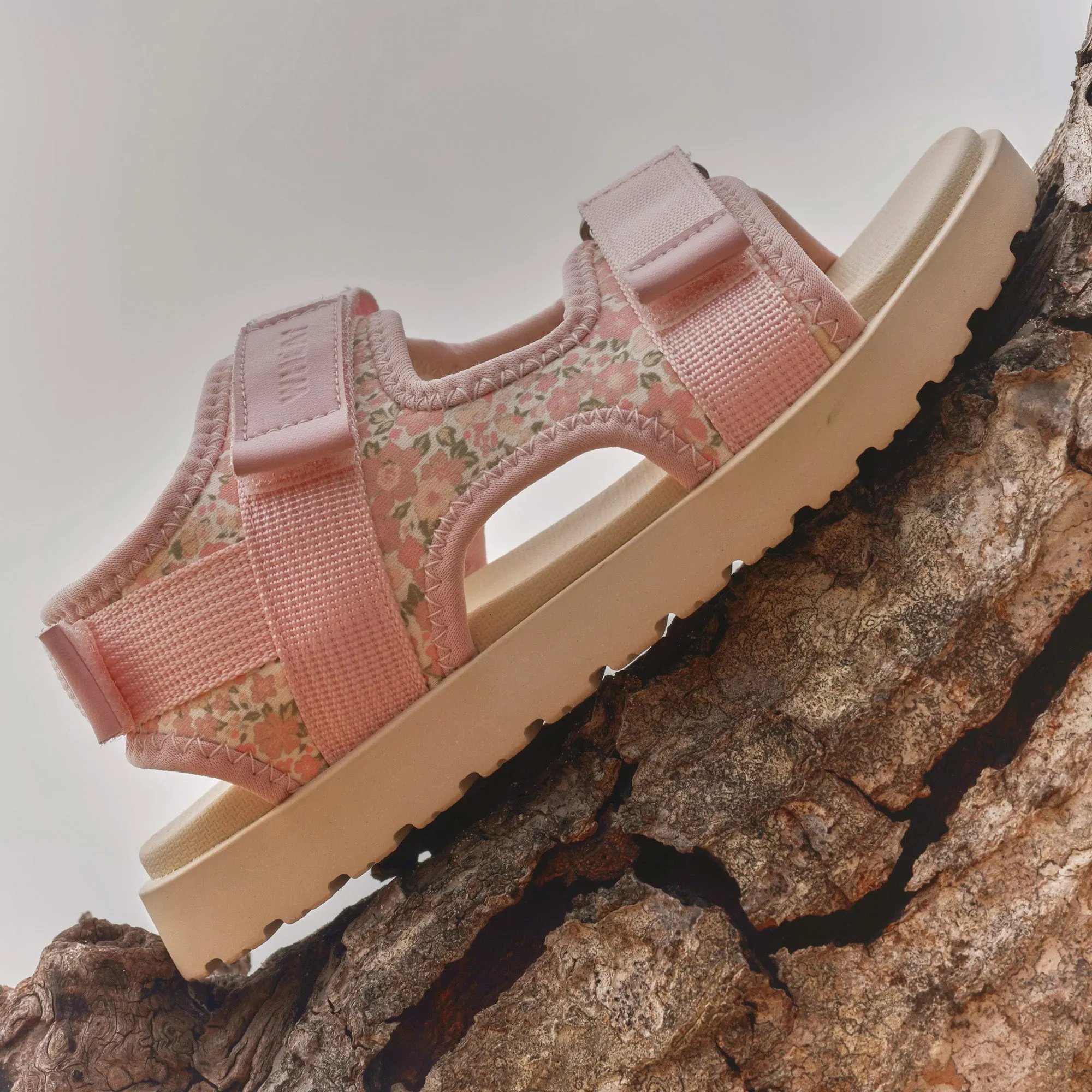 Sandal Mandy - ivory flower meadow